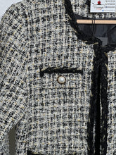 Load image into Gallery viewer, Jackie Black/White 2 Pocket Knit Jacket