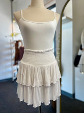 Load image into Gallery viewer, Danna White Ruffle Ribbed Flowy Skirt
