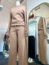 Load image into Gallery viewer, Sheila 2 Piece Pants/Sweater Set