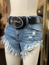 Load image into Gallery viewer, Darinne Plus Black Leather with Silver Bull Buckle