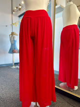 Load image into Gallery viewer, Sandra Solid Rayon Gauze Smocked Palazzo Pants