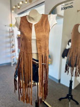Load image into Gallery viewer, Rossemary Camel Western Boho Vest