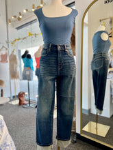 Load image into Gallery viewer, Stacy Strech Denim High Rise Straight Jeans