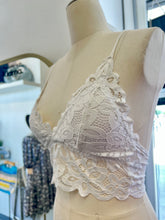 Load image into Gallery viewer, Bianca Lace Bralette