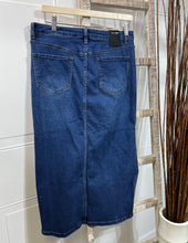 Load image into Gallery viewer, Denisse Dark Blue High-Rise Front Slit Denim Skirt