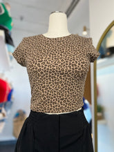 Load image into Gallery viewer, Betty Animal Print Ribbed Crop Top
