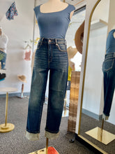 Load image into Gallery viewer, Stacy Strech Denim High Rise Straight Jeans