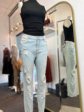 Load image into Gallery viewer, Susan Distressed Denim Ankle Skinny Jeans
