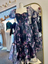 Load image into Gallery viewer, Abigail Black Flowy Floral Maxi Dress
