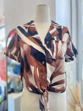 Load image into Gallery viewer, Felicia Button Down Tie Front Leaf Print Short Sleeve Top
