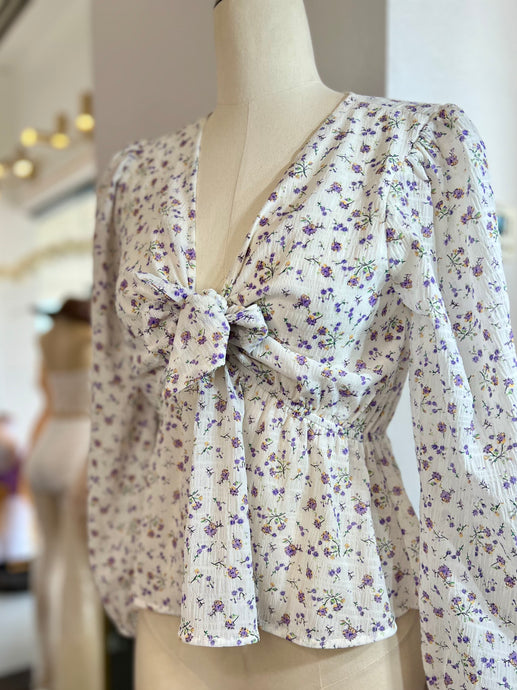 *CLEARANCE* Lilac Floral Front Tie Top