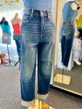 Load image into Gallery viewer, Stacy Strech Denim High Rise Straight Jeans