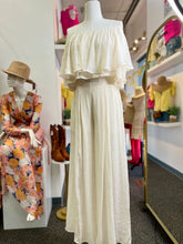 Load image into Gallery viewer, Heather Pearl or Mocha Flowy Off The Shoulder Set