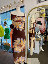 Load image into Gallery viewer, Tiffany Brown Open and Crossed Back Midi Floral Dress