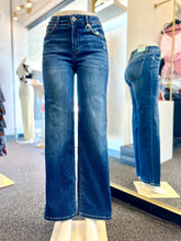 Load image into Gallery viewer, Danielle High Rise Relaxed Wide Leg Jeans