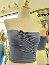 Load image into Gallery viewer, Megan Strapless Bow Cropped Top