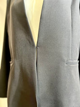 Load image into Gallery viewer, Brianda Hot Pink or Black Curvy Blazer