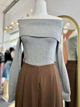 Load image into Gallery viewer, Elena Knit Off-The Shoulder Long Sleeve Top