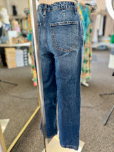 Load image into Gallery viewer, Kylie Relaxed Style Trouser Jeans