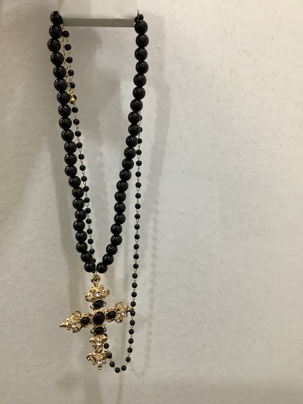 Cielo Cross Necklace Faux Pearls