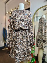 Load image into Gallery viewer, Coraline Plus Foliage Print Long Sleeve Asymmetrical Dress