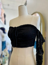 Load image into Gallery viewer, Francesca Black Lace Crop Top Off Shoulders