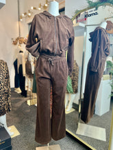 Load image into Gallery viewer, Beverly Elastic Waist Velour Sweater