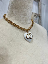 Load image into Gallery viewer, Gia Gold Chunky Necklace with White Heart Design