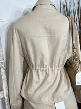 Load image into Gallery viewer, Tianna Linen Blend Zipper Trench Top