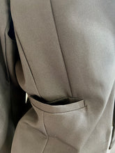 Load image into Gallery viewer, Brianda Hot Pink or Black Curvy Blazer