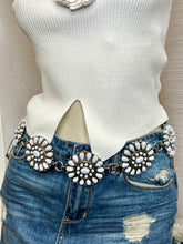 Load image into Gallery viewer, Sara Black, Coral or White Flower Adjustable Silver Belt