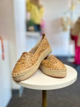 Load image into Gallery viewer, Destiny Nude Platform Closed Flats