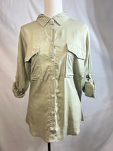 Load image into Gallery viewer, Clarisa Natural or Olive Long Sleeve Linen Button Down Top