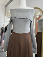 Load image into Gallery viewer, Elena Knit Off-The Shoulder Long Sleeve Top