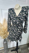 Load image into Gallery viewer, Emily Ditsy Black Floral Long Sleeve Surplice Short Dress