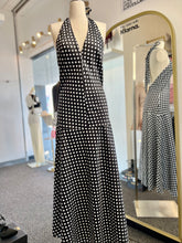 Load image into Gallery viewer, Heather Black polka Dot Stretchy Flowy Dress