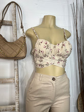 Load image into Gallery viewer, Leslye Floral Tie Front Cami Top Lined