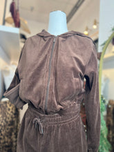 Load image into Gallery viewer, Beverly Elastic Waist Velour Sweater