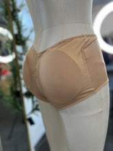 Load image into Gallery viewer, Nadia Nude Body Shorts