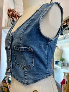 Jannett Denim Button Up Cropped Vest