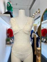 Load image into Gallery viewer, Zienna Cream Lace Bodysuit