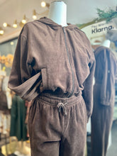 Load image into Gallery viewer, Beverly Elastic Waist Velour Sweater