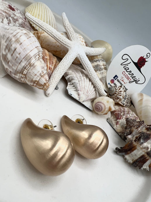 Alisa Gold Drop Earrings