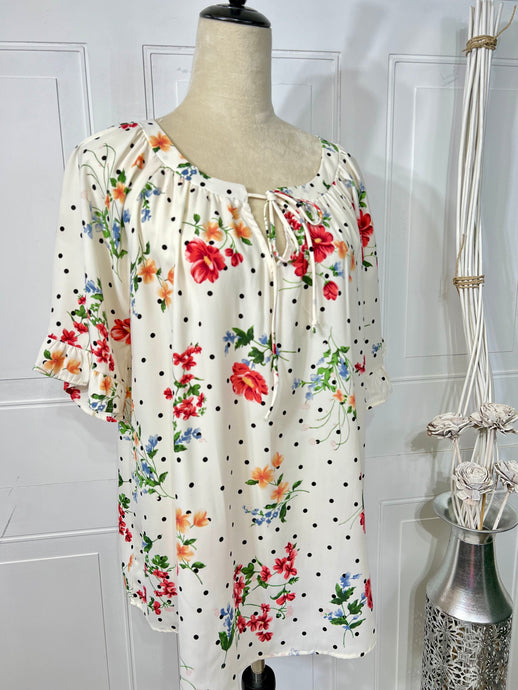 Rosa PLUS Flowy Short Sleeve Polka Dot Floral Print Self Tie Neck Top