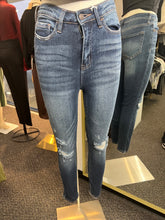 Load image into Gallery viewer, Vianney Vintage Style High Rise Ankle Skinny Jeans