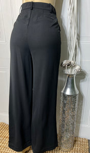 Hayven Black Straight Wide Leg Trousers