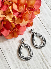 Load image into Gallery viewer, Georget Black and White or White and Ivory Raffia Drop Dangle Earrings