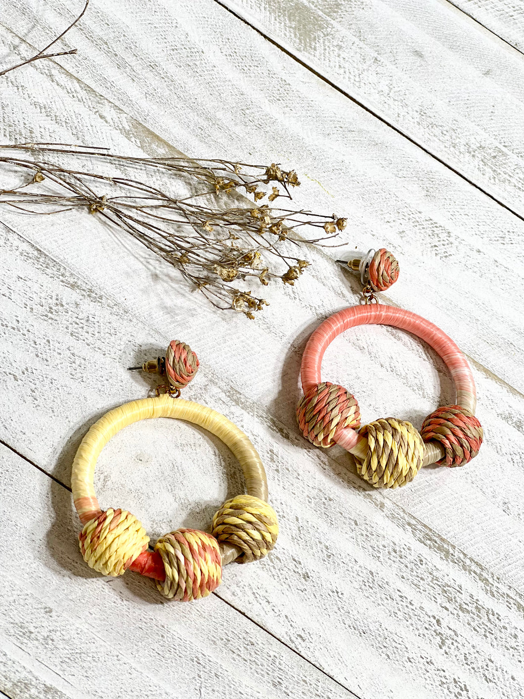 Linda Multicolor Tan Drop Raffia Dangle Earrings