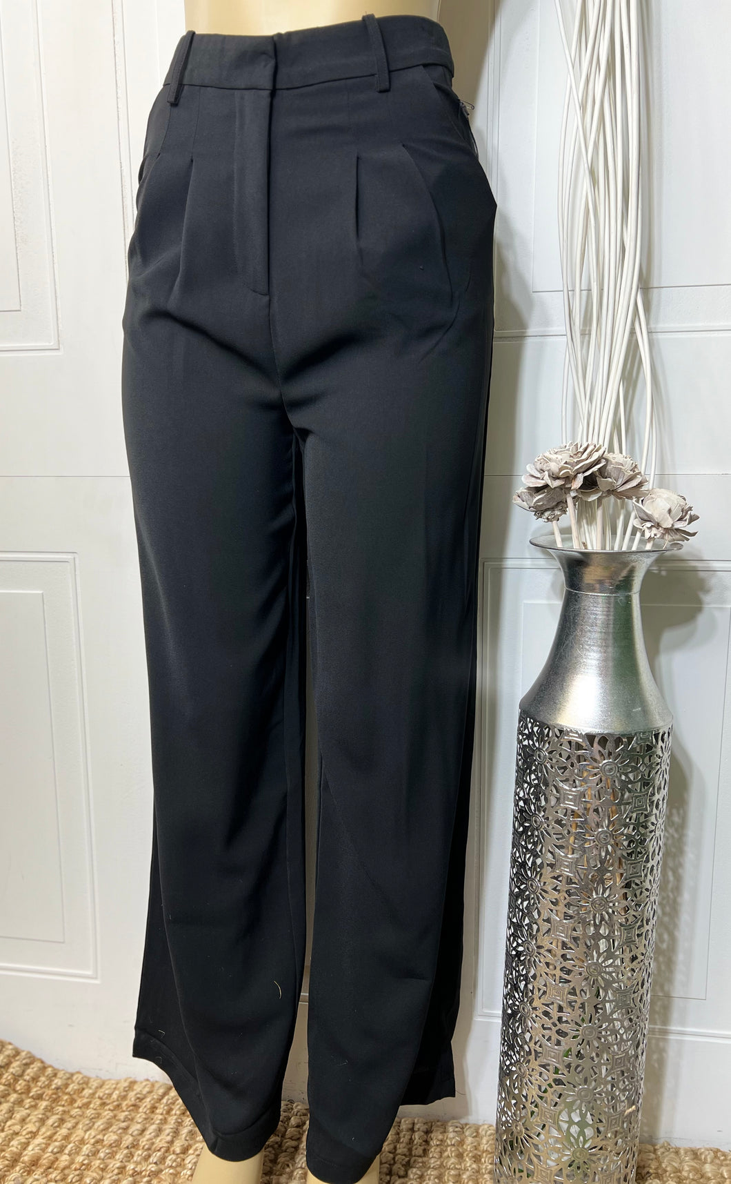 Hayven Black Straight Wide Leg Trousers