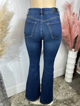 Load image into Gallery viewer, Tylee Dark Wash High Rise Stretchy Flared Jeans